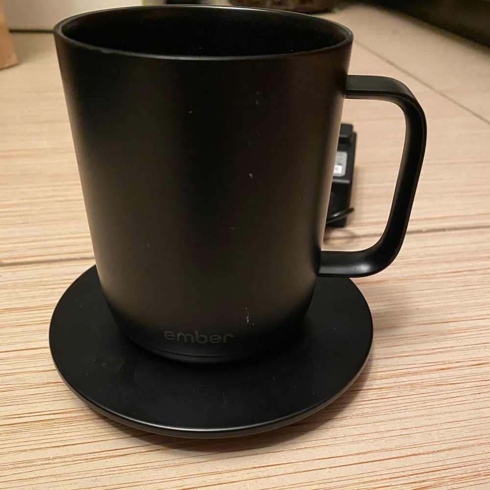 Ember Temperature Control Mug - Picture 2 of 6